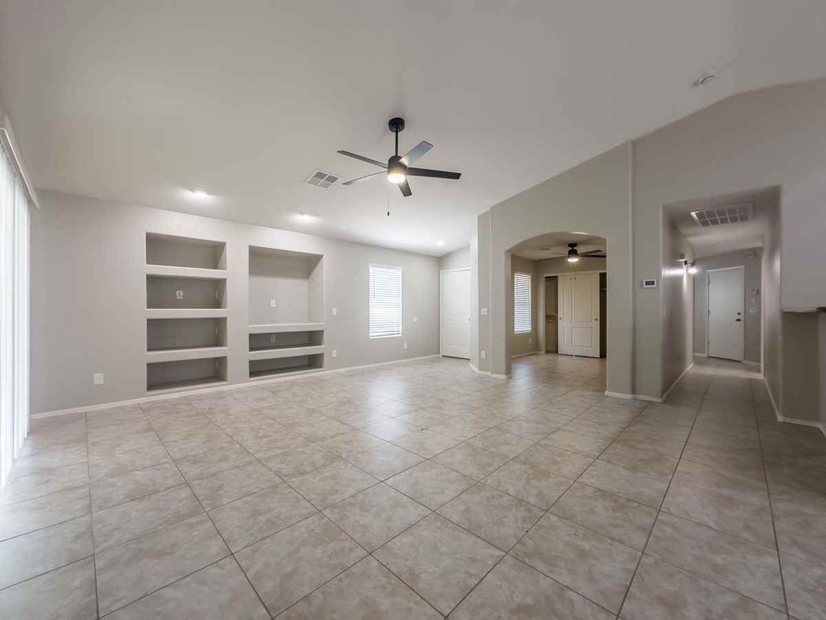 12517 West Harrison Street - Photo 4 of 19