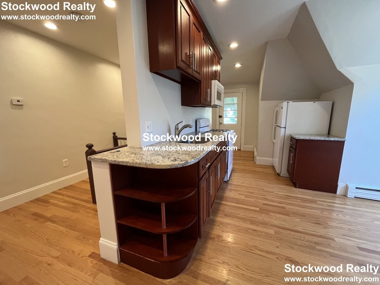 90 Lyndhurst St #5 - Photo 4 of 50