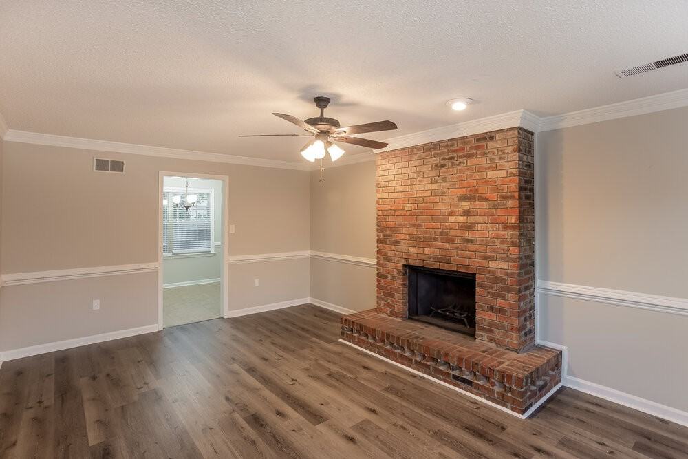 7165 Chevy Chase - Photo 4 of 17