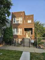 featured image of 852 N Central Park Ave #2