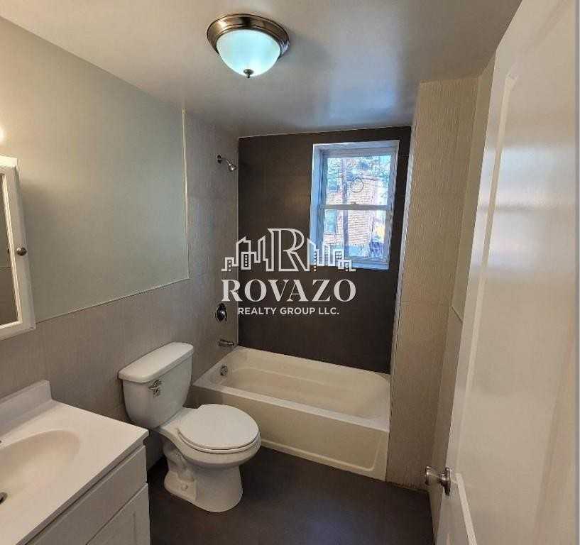 175 South Munn Avenue #303D - Photo 2 of 6