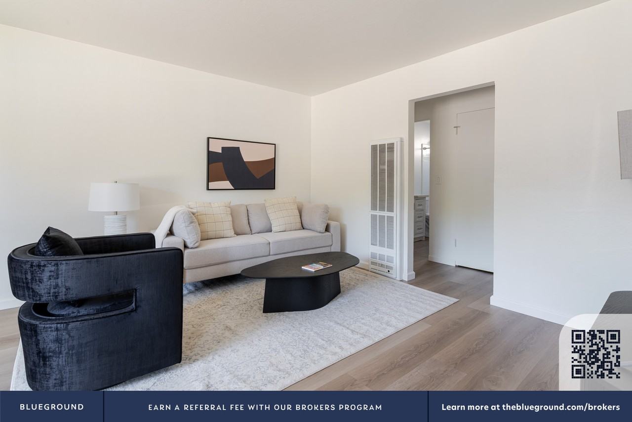 245 Bush St #1876 - Photo 4 of 24