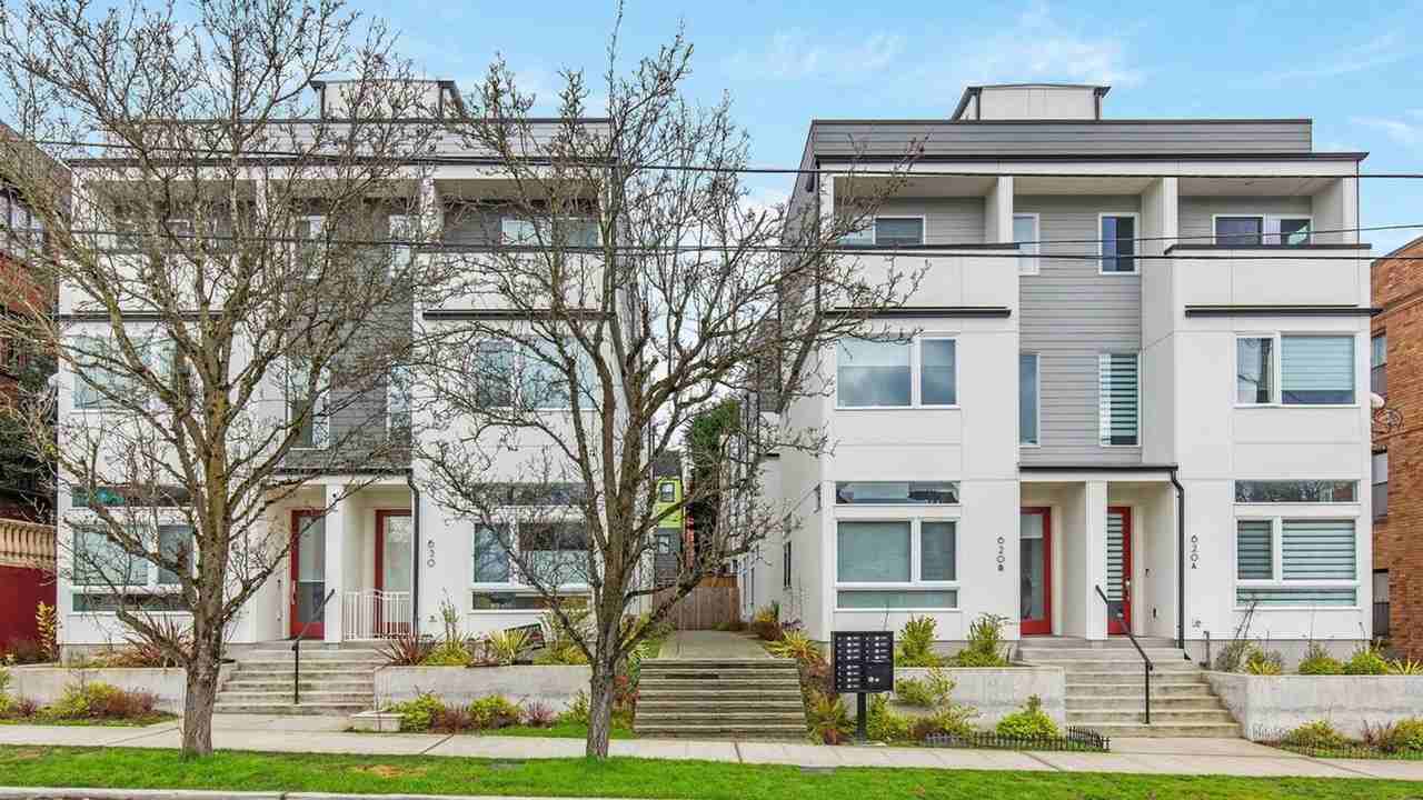 632 10th Ave E #1035859P - Photo 5 of 16