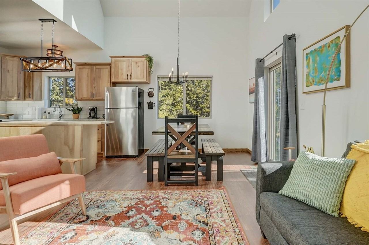 123 Pinecrest Rd #1065700P - Photo 2 of 40