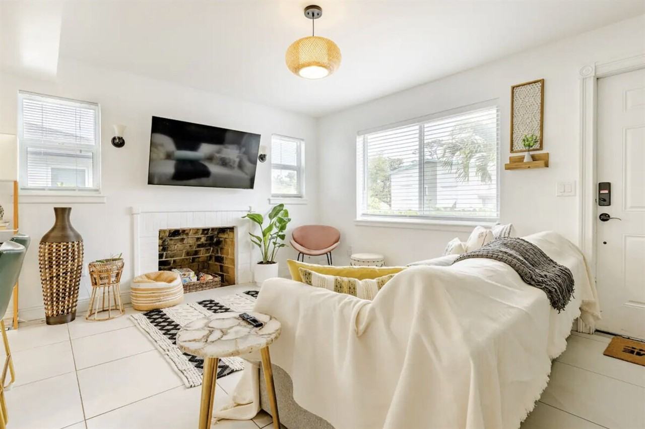 415 S C St #1065704P - Photo 4 of 35