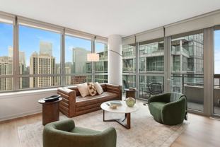 716 West Kinzie Street - Photo 1 of 1