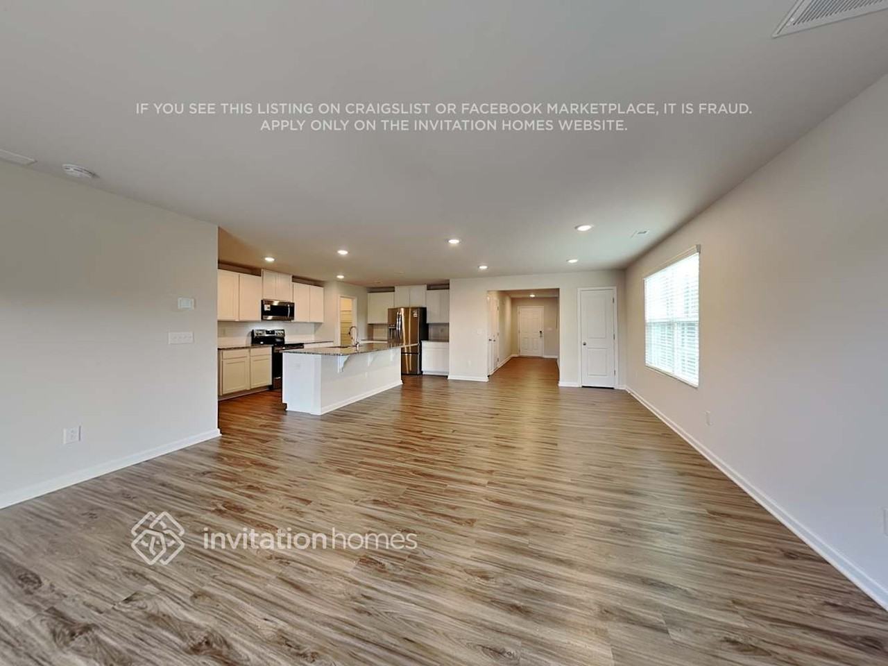 1024 Woodhouse Drive - Photo 4 of 26