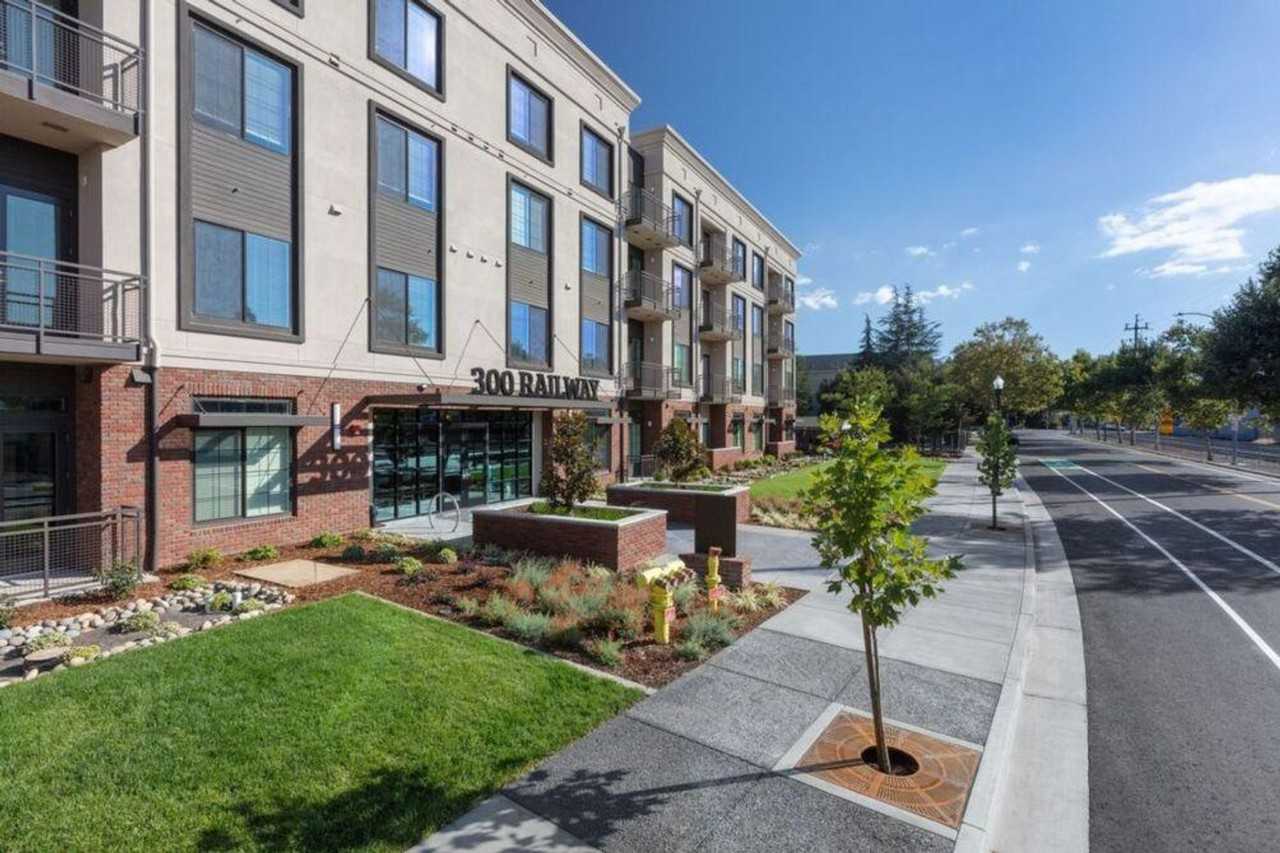 300 Railway Ave #1266221P - Photo 7 of 19