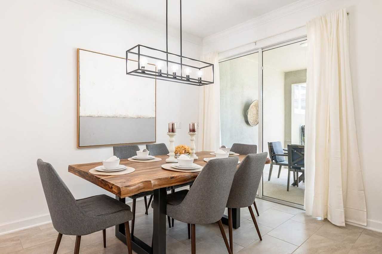 1088 Leader St #1280805P - Photo 5 of 37