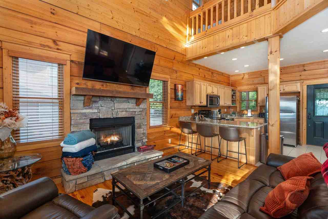 191 Scenic Wolf Dr #1282661P - Photo 2 of 39