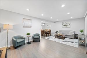 featured image of 334 W Central Ave