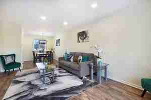 featured image of 291 Weatherford Ln