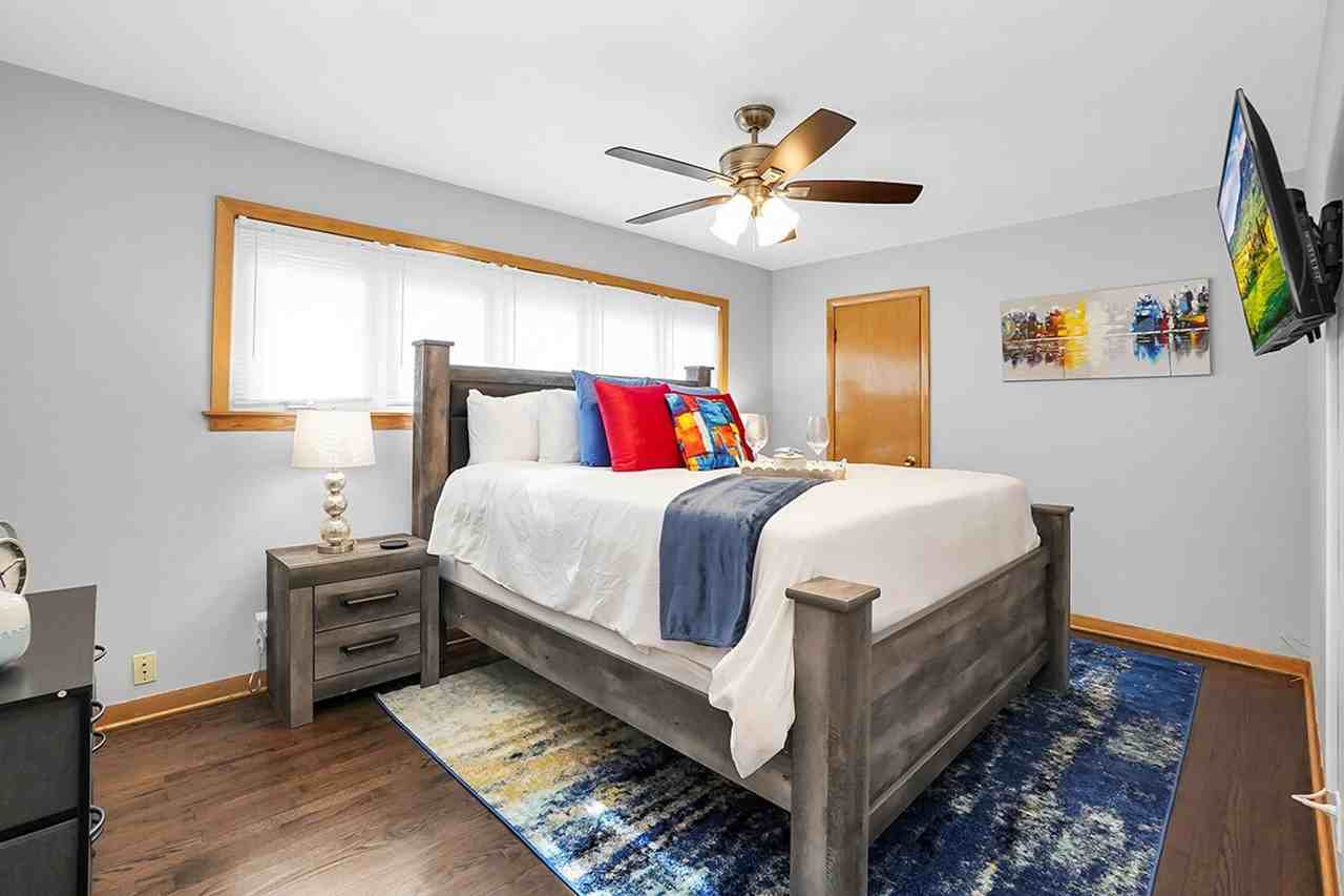 6059 West 64th Street #1285059P - Photo 7 of 19