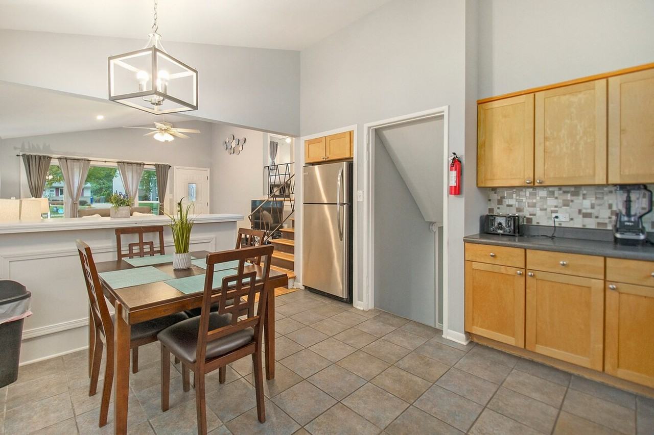 506 Wilson Ave #1285071P - Photo 4 of 18