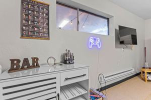 featured image of 9211 Highland Pl