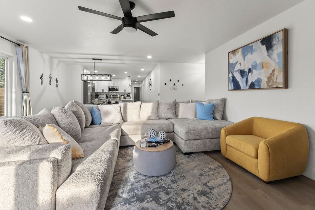 9211 Highland Pl #1285780P - Photo 2 of 28