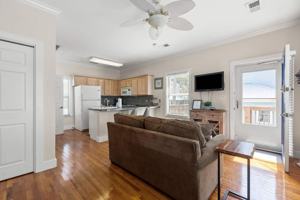 featured image of 66 Sunfish St