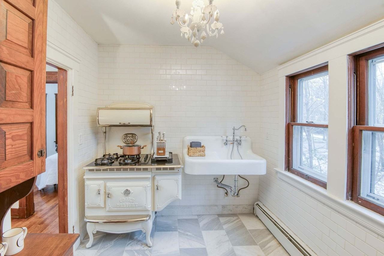 3073 Fairmount Blvd #1288914P - Photo 6 of 26