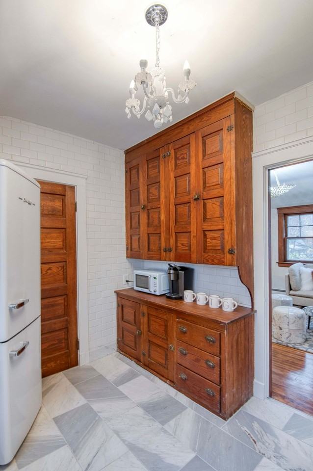 3073 Fairmount Blvd #1288914P - Photo 7 of 26