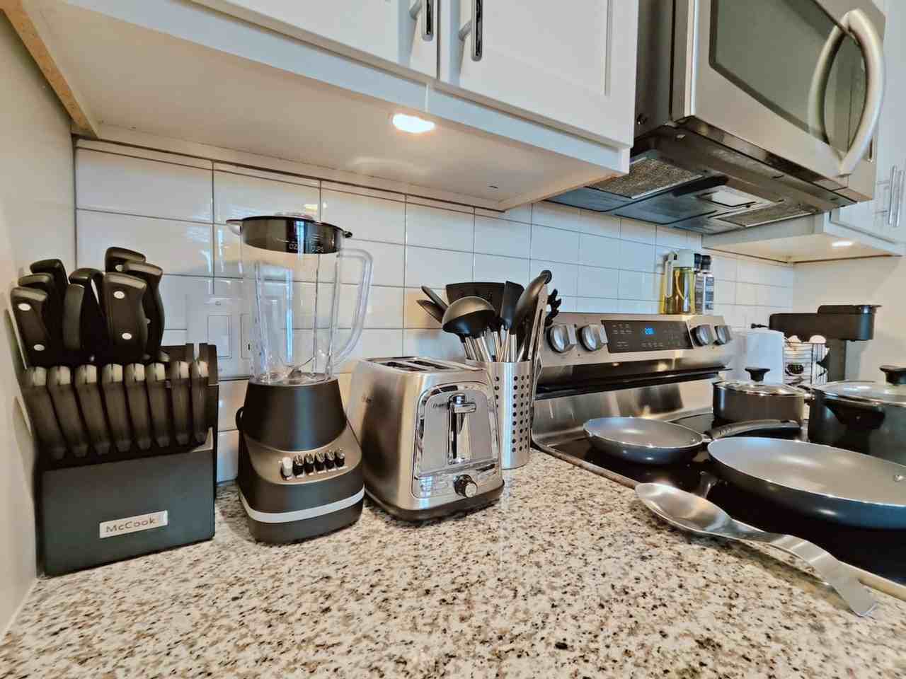 200 W Roberts Ave #1289455P - Photo 3 of 24