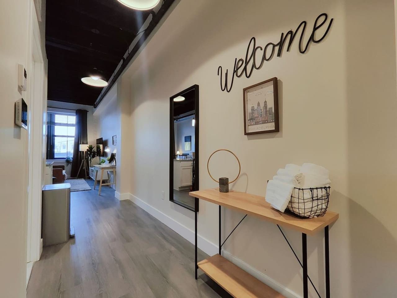 200 W Roberts Ave #1289455P - Photo 5 of 24