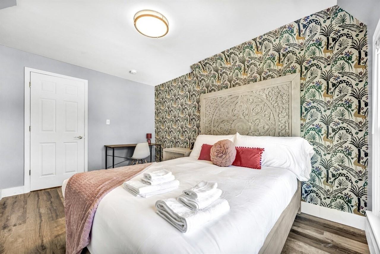 1501 East 105th Street - Photo 6 of 47