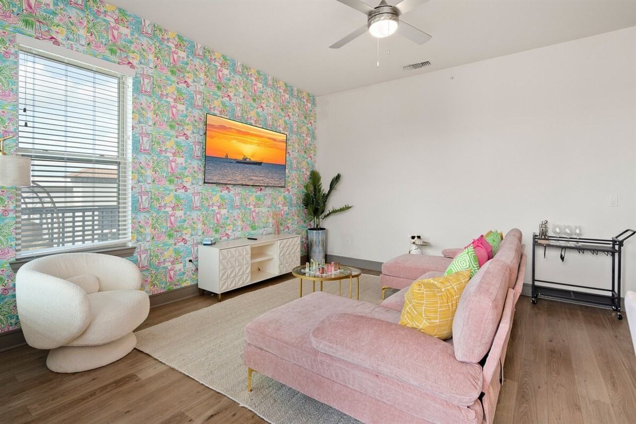 8890 Founders Square Drive - Photo 6 of 50