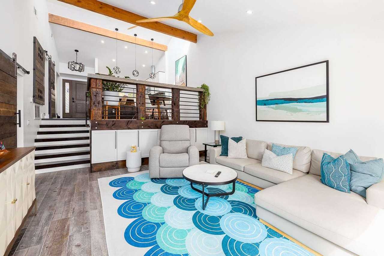 1823 Milbank Rd #1292600P - Photo 2 of 38