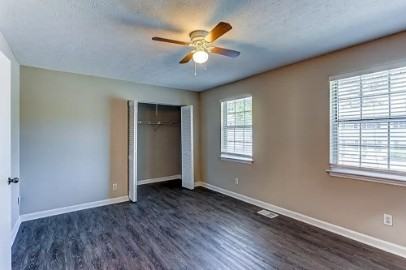 3497 Creekview Pl #3497 - Photo 5 of 19