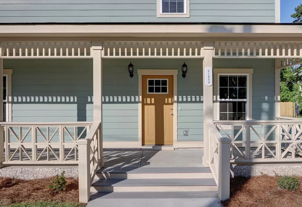 3104 Lincoln St - Photo 2 of 32