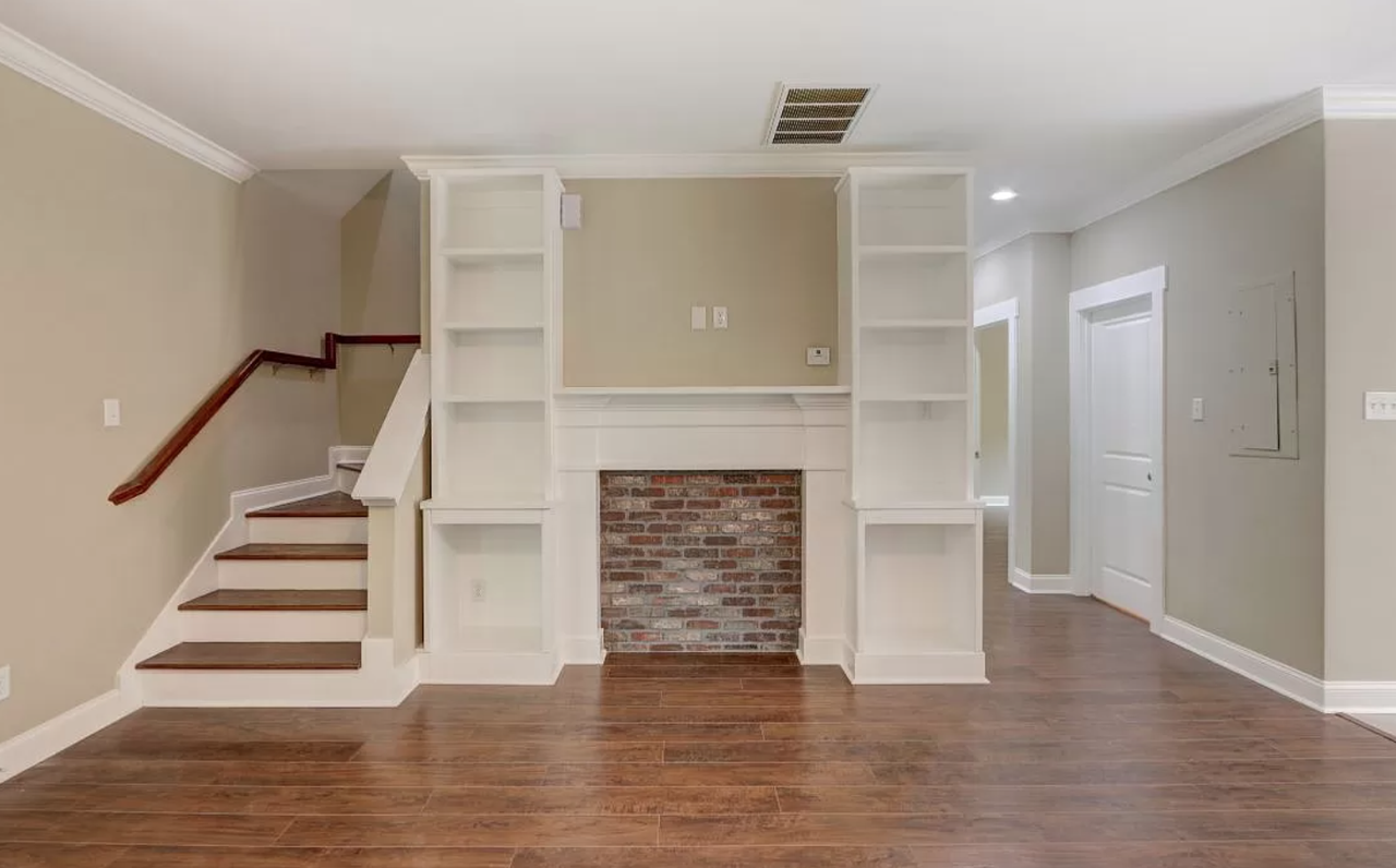 3104 Lincoln St - Photo 4 of 32