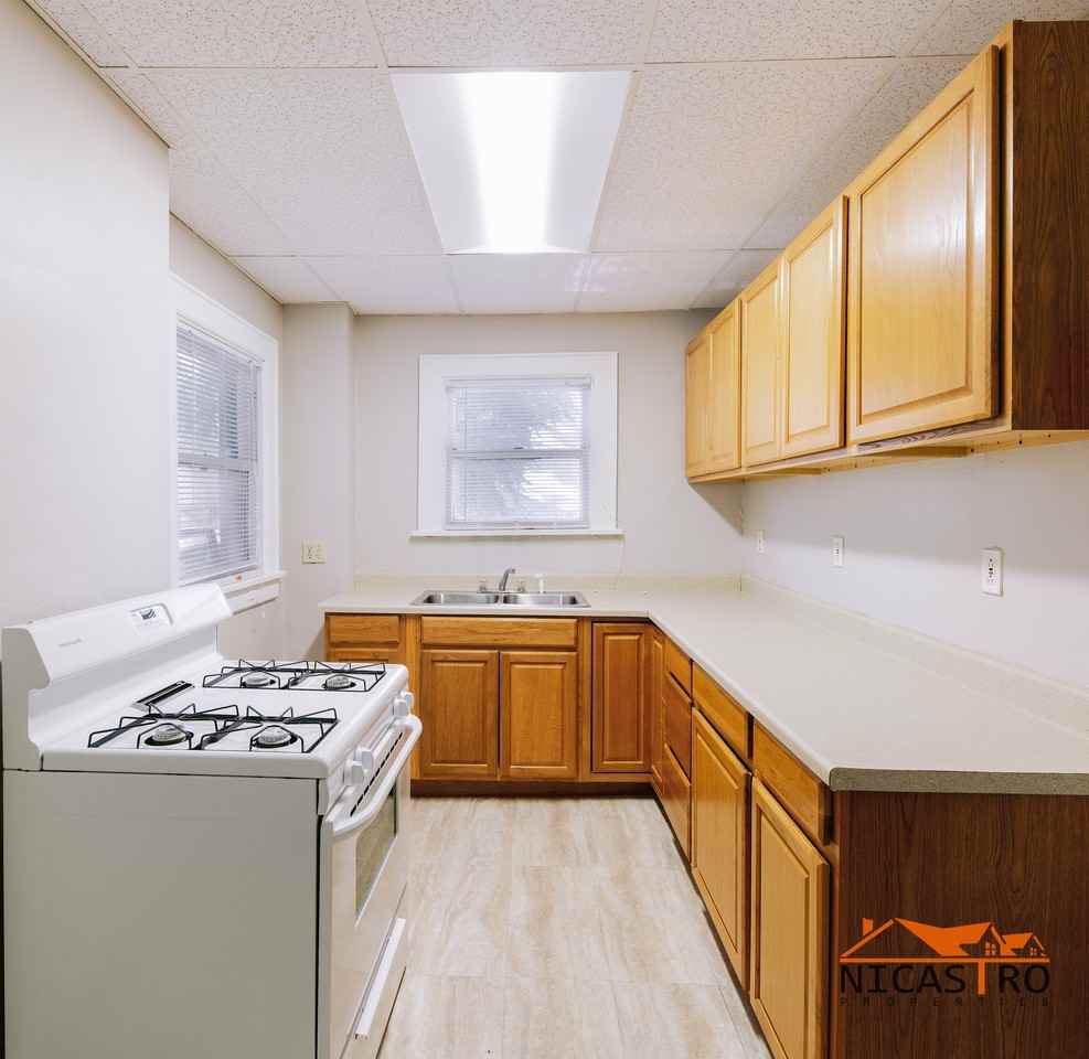 1638 Indianola Ave - Photo 3 of 50