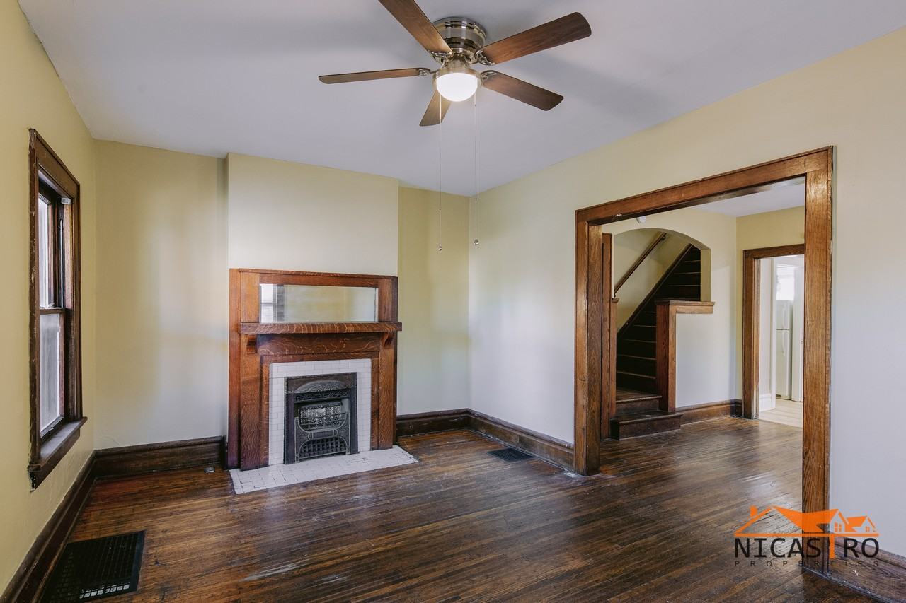 1638 Indianola Ave - Photo 2 of 50
