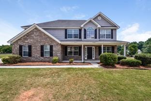 657 Howell Dr - Photo 1 of 1