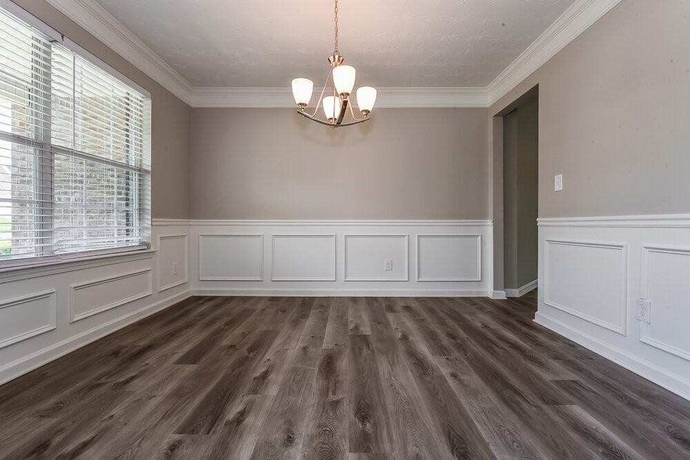 657 Howell Dr - Photo 5 of 17