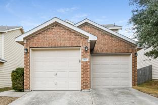 815 Village Point Ln - Photo 1 of 1