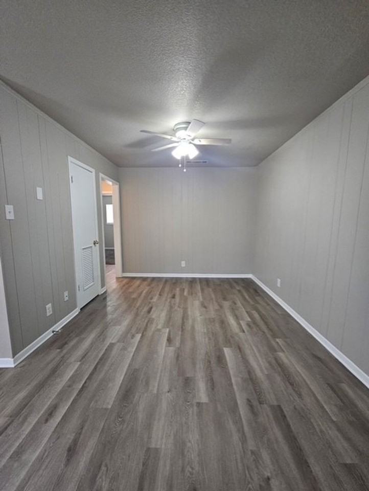 103 West Dunn Avenue #13 - Photo 4 of 11