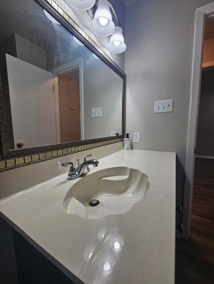 103 West Dunn Avenue #13 - Photo 6 of 11