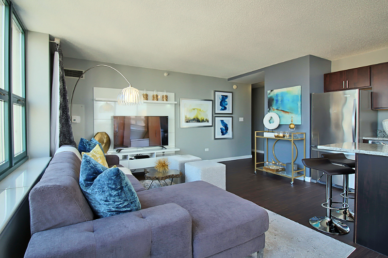 75 W Superior St - Photo 7 of 20