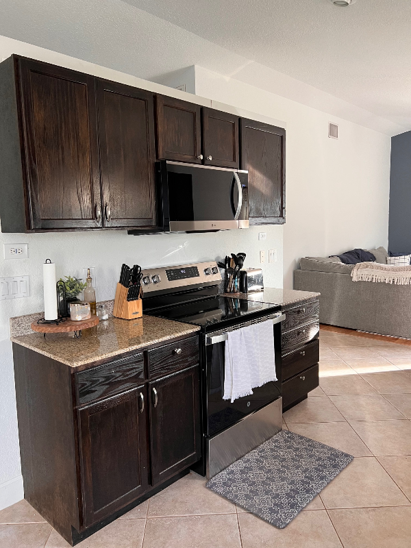 280 Buccaneer St Ne - Photo 3 of 4