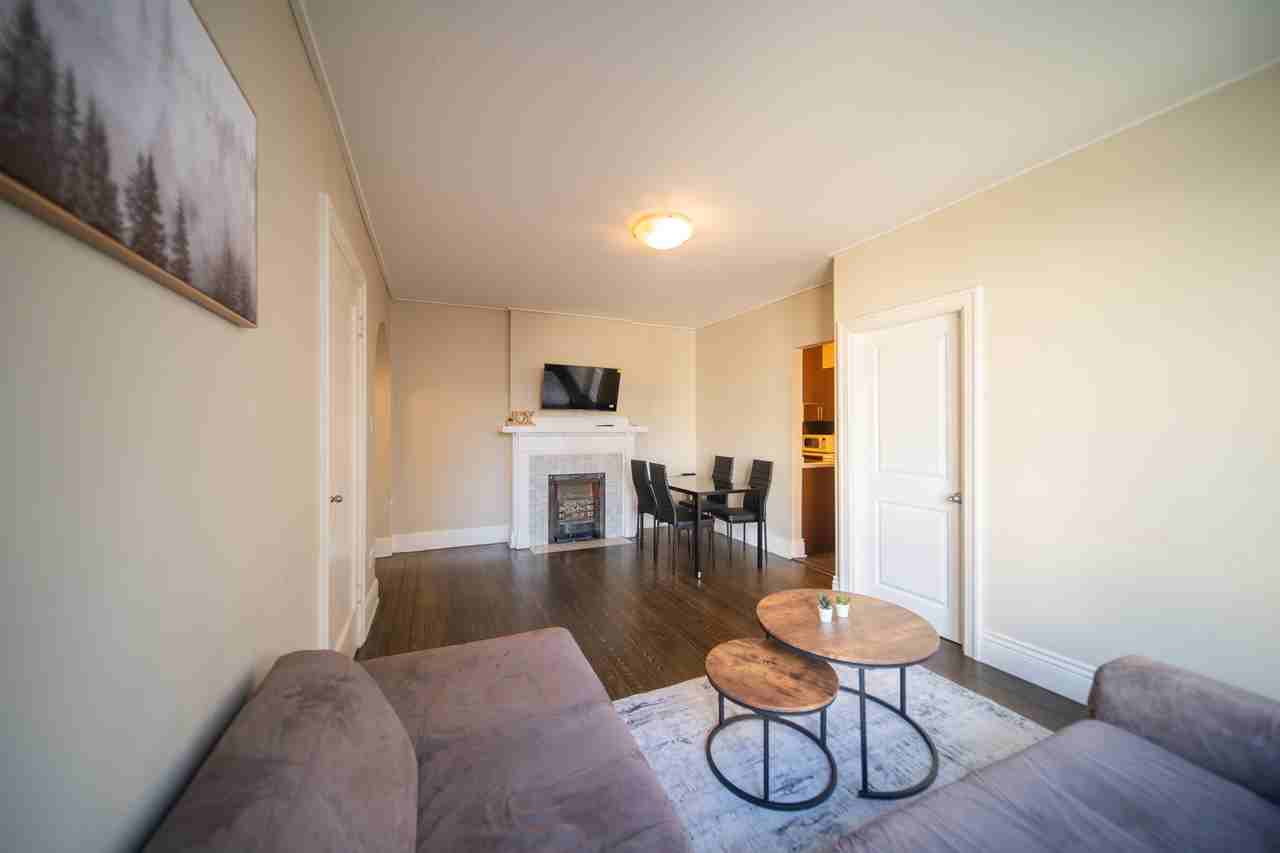 935 Jervis Street #14 - Photo 3 of 17