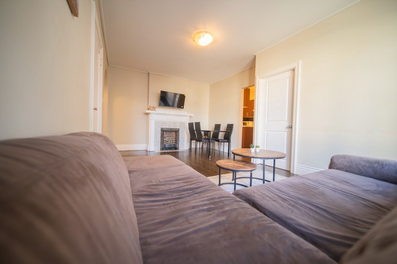 935 Jervis Street #14 - Photo 7 of 17