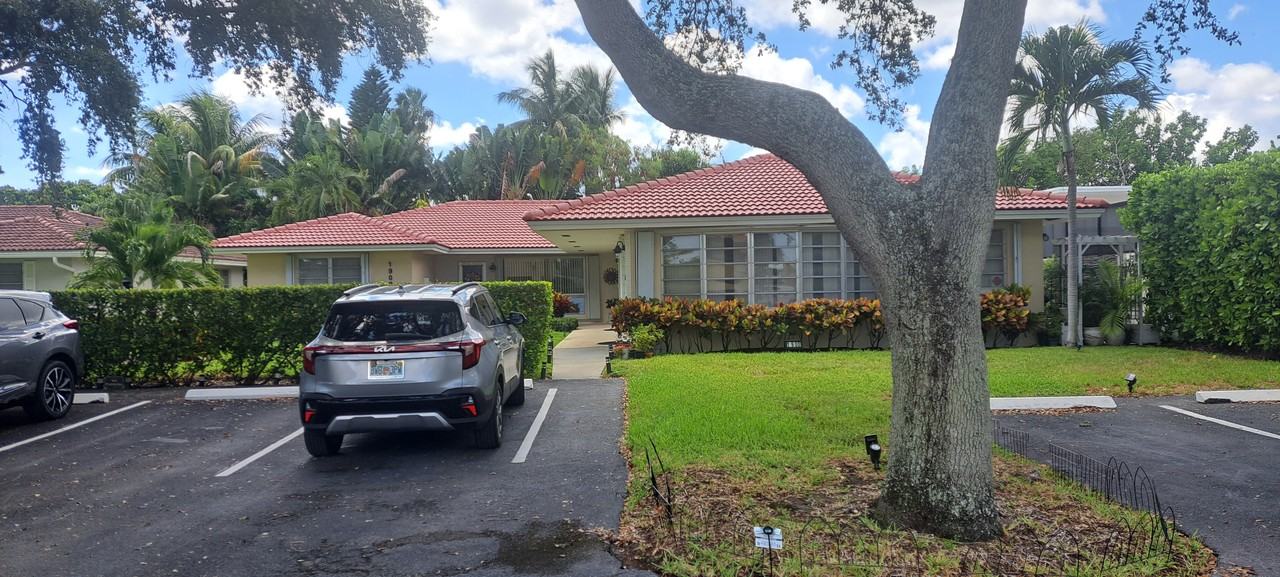 1900 Ne 27th Ct #2 - Photo 4 of 13