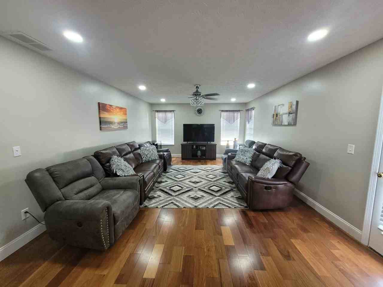 2948 Collier Hill Ct #NA - Photo 3 of 11