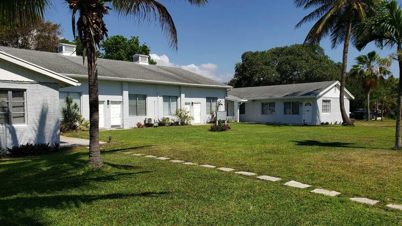 3535 Nw 3rd Ave #5 - Photo 6 of 10