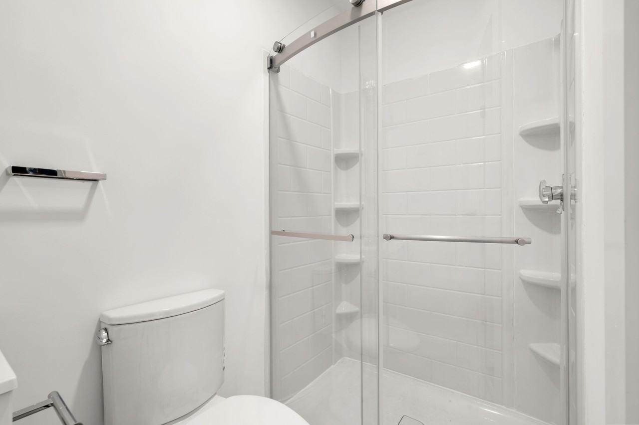 32 Munroe St #1 - Photo 3 of 25