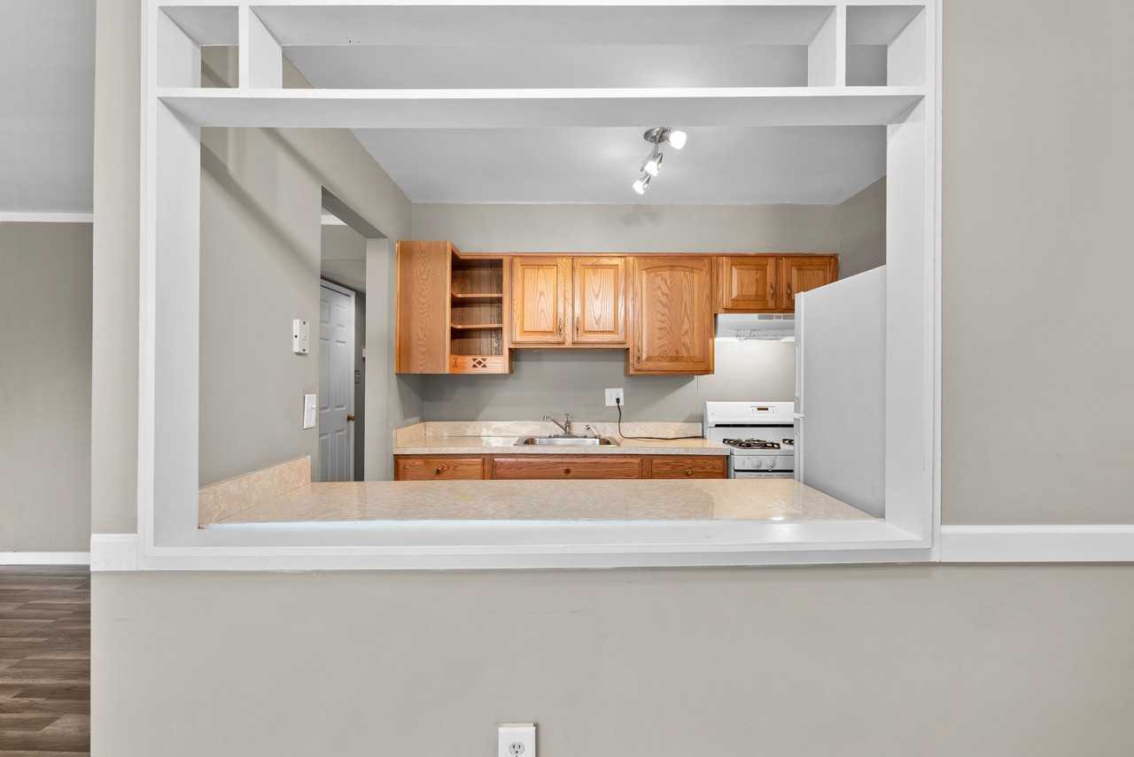 558 Wilson Bridge Dr #D1 - Photo 7 of 12