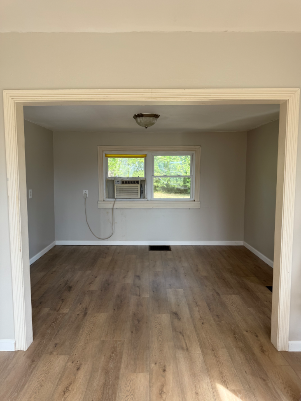 6598 North St #D - Photo 3 of 9