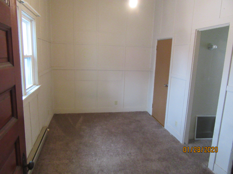 435 N Park St #3 - Photo 2 of 8