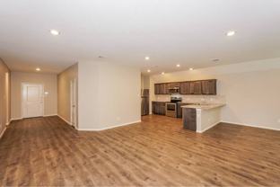 1526 Woodlake Dr - Photo 1 of 1